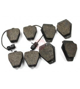 Klocki hamulcowe przednie -AUDI A8 / 2.5TDI /2.8/3.7/4.2 / 94-02