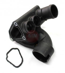 Obudowa termostatu - AUDI / SEAT / VW / 2.3 / 2.8 V6 /022121117C